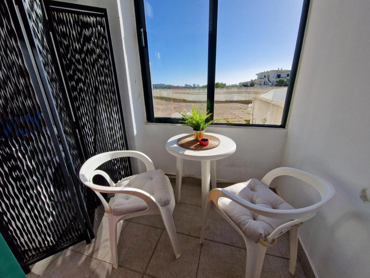 Pleasant T1 With Open View In A Calm Area Alvor Exterior foto